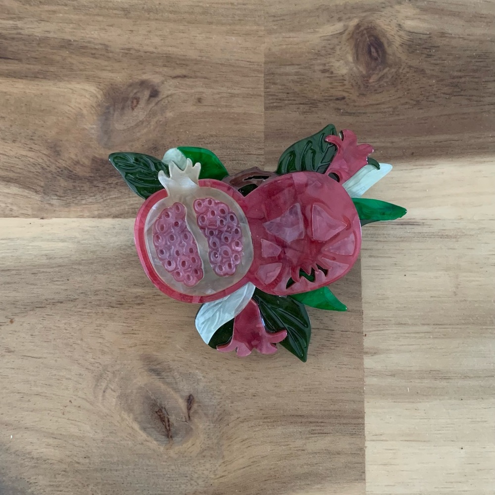 Erstwilder pomegranate Brooch fruit Pin NWOT